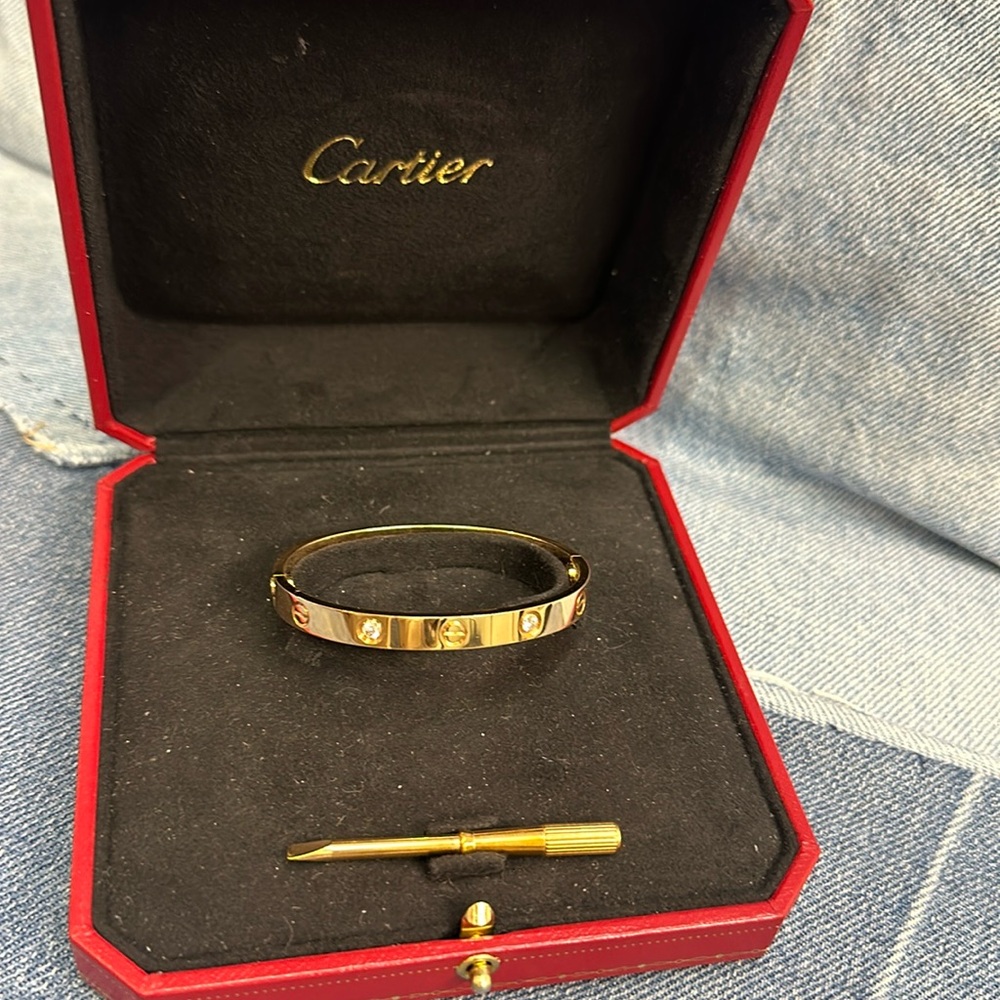 Cartier Love bracelet in 18k Rose Gold with 4 Diamonds in size 16